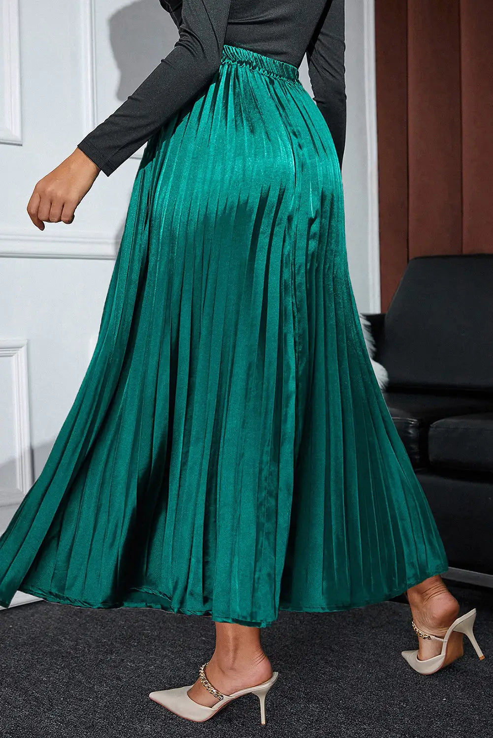 Blackish green satin elastic waist pleated maxi skirt - skirts