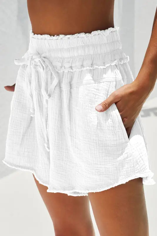 Blue crinkled raw edge casual shorts