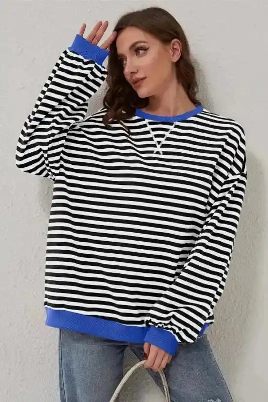 Bold Trim Boxy Sweatshirt - Fashionfitz