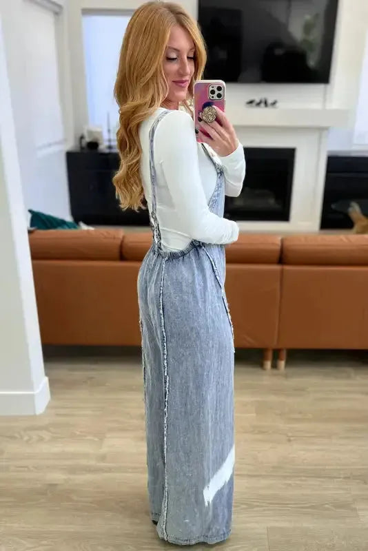 Beau Blue Light Wash Frayed Exposed Seam Wide Leg Denim Overall - Fashionfitz