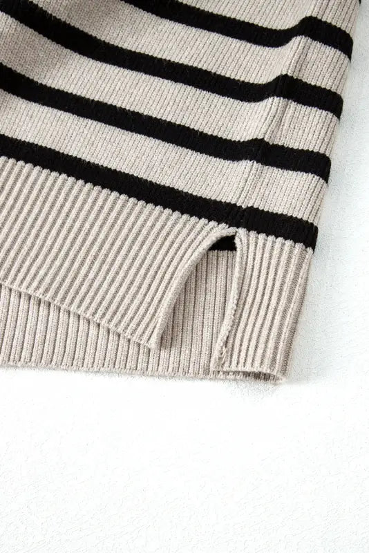 Boxy knitted tank top - apricot stripe - sweater vests