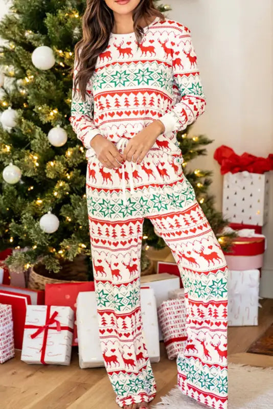 Bright white christmas print pullover and pants lounge set - s / 95% polyester + 5% elastane - loungewear