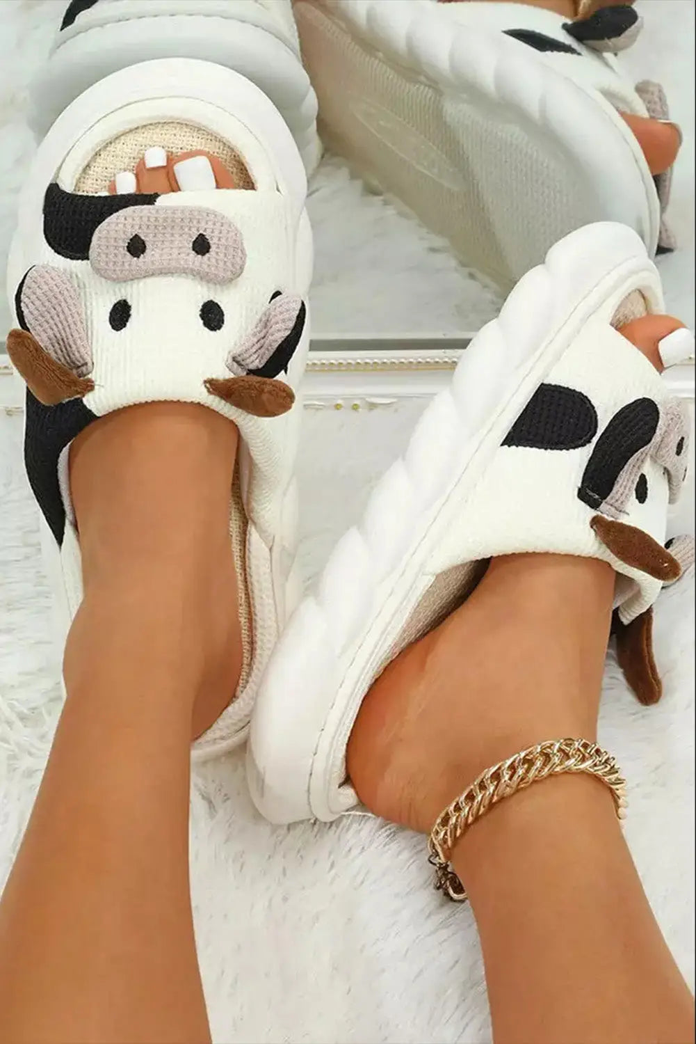 Bright white cute cow pattern open toe slippers