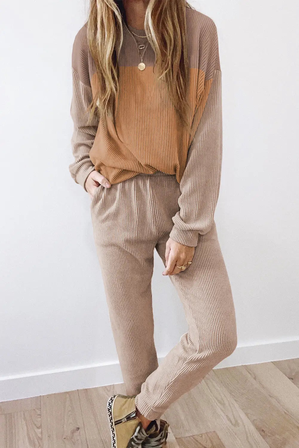 Brown corded 2pcs colorblock pullover and pants outfit - 2xl / 75% polyester + 20% viscose + 5% elastane - joggers sets