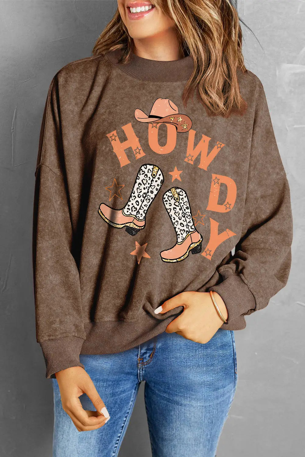 Brown howdy western fashion graphic sweatshirt - sweatshirts