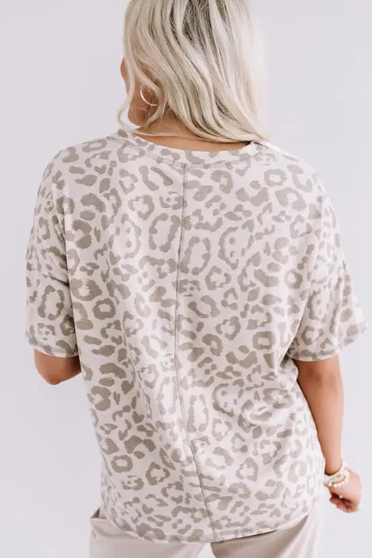 Brown leopard t-shirt - v-neck plus size - t-shirts