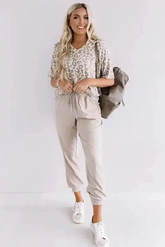 Brown Leopard T-Shirt - V-Neck Plus Size - Fashionfitz
