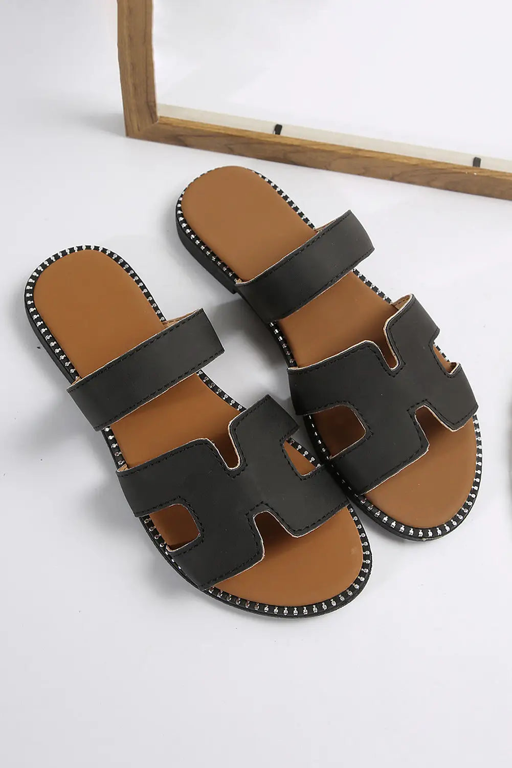 Brown pu leather slippers