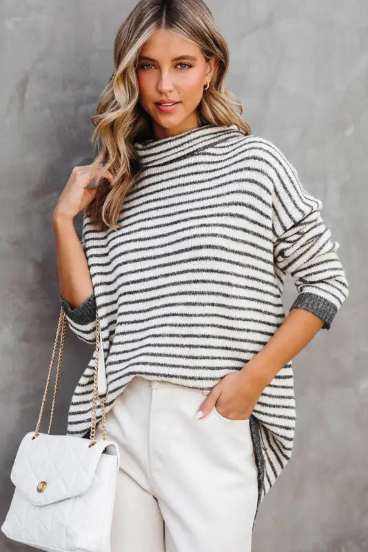 Chic brown striped turtleneck sweater | fashionfitz