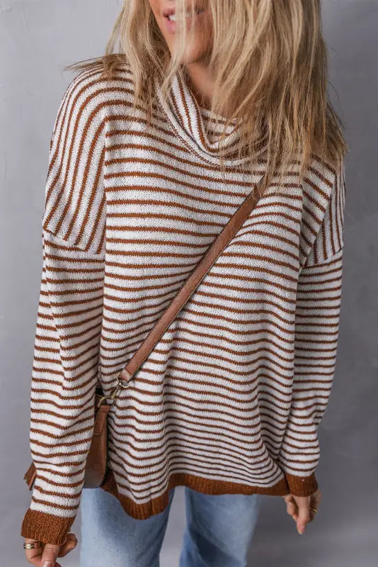 Chic brown striped turtleneck sweater | fashionfitz