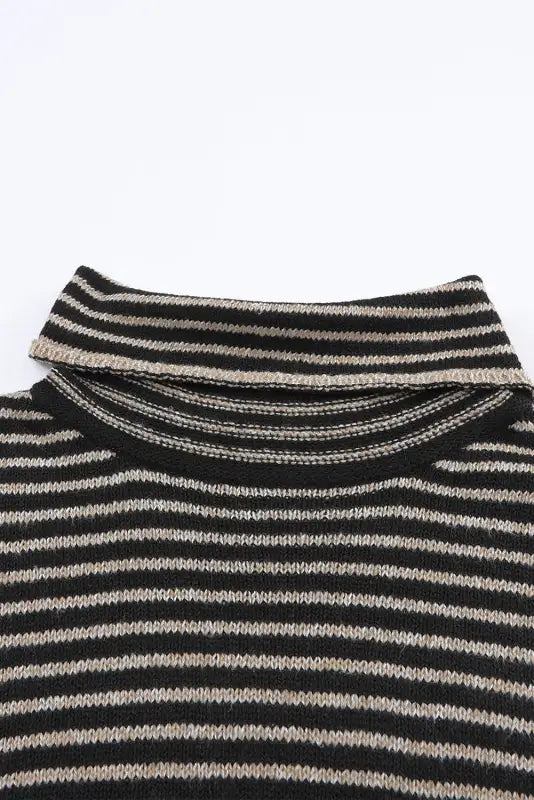 Chic brown striped turtleneck sweater | fashionfitz