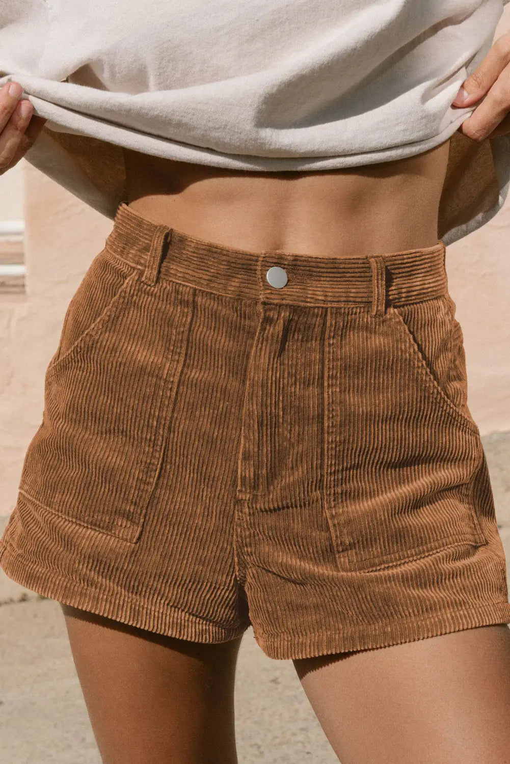 Brown vintage elastic waist back pocketed corduroy shorts - 6 / 98% cotton + 2% elastane