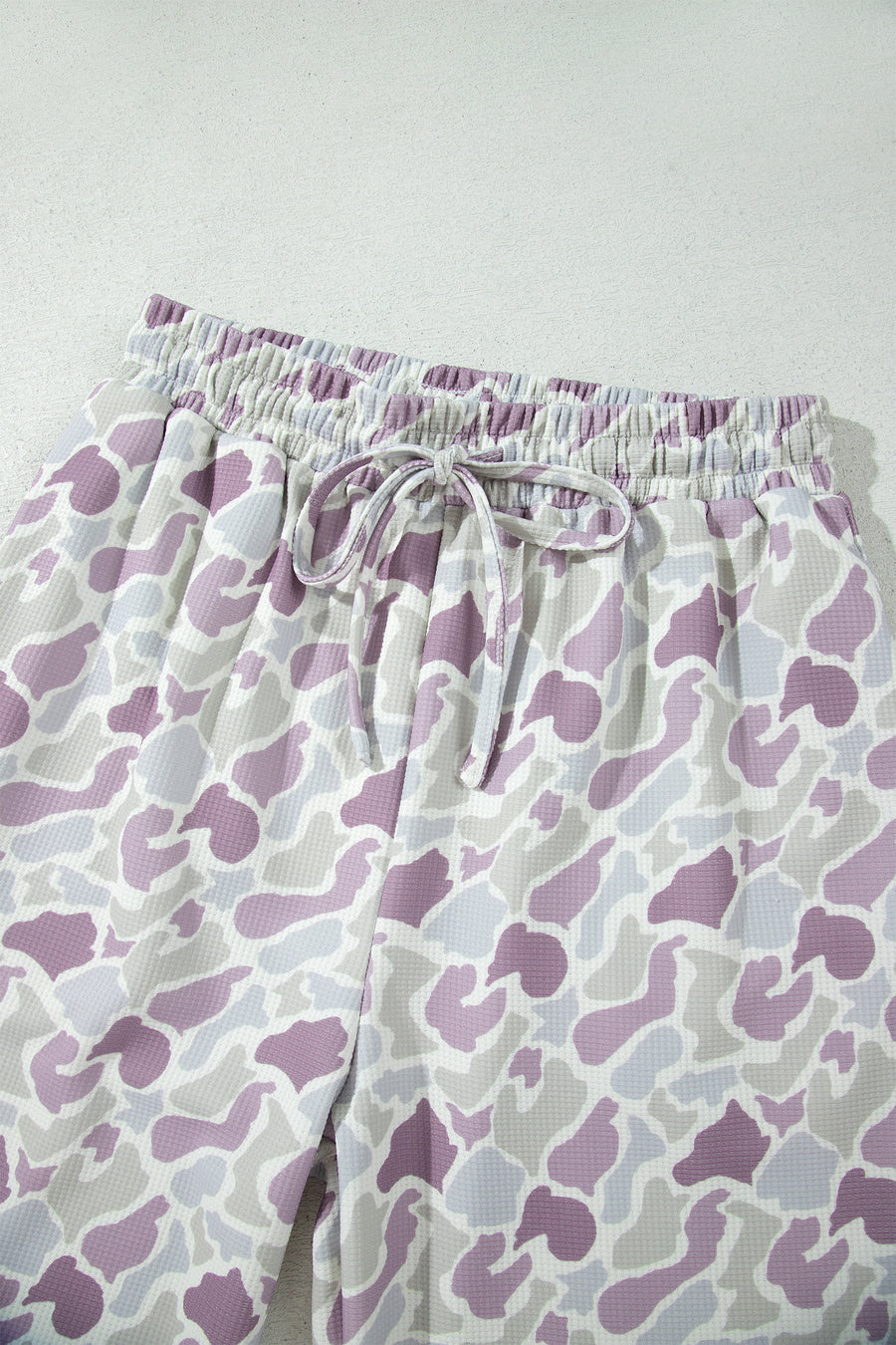 Camo Print Drawstring Waist Loose Fit Trousers