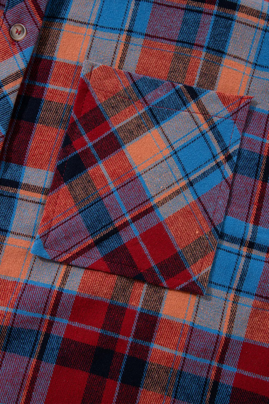 Red Tartan Plaid Casual Shirt Women UK styled as a bold Western-casual autumn outfit — Fashionfitz