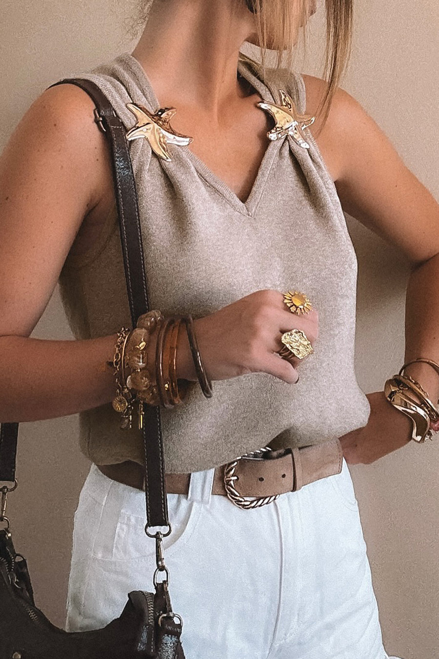Metal Star Detail V-Neck Sleeveless Knit Sweater Tank Top