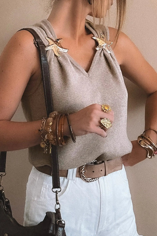 Gray morn metal star detail v neck sweater knit tank top