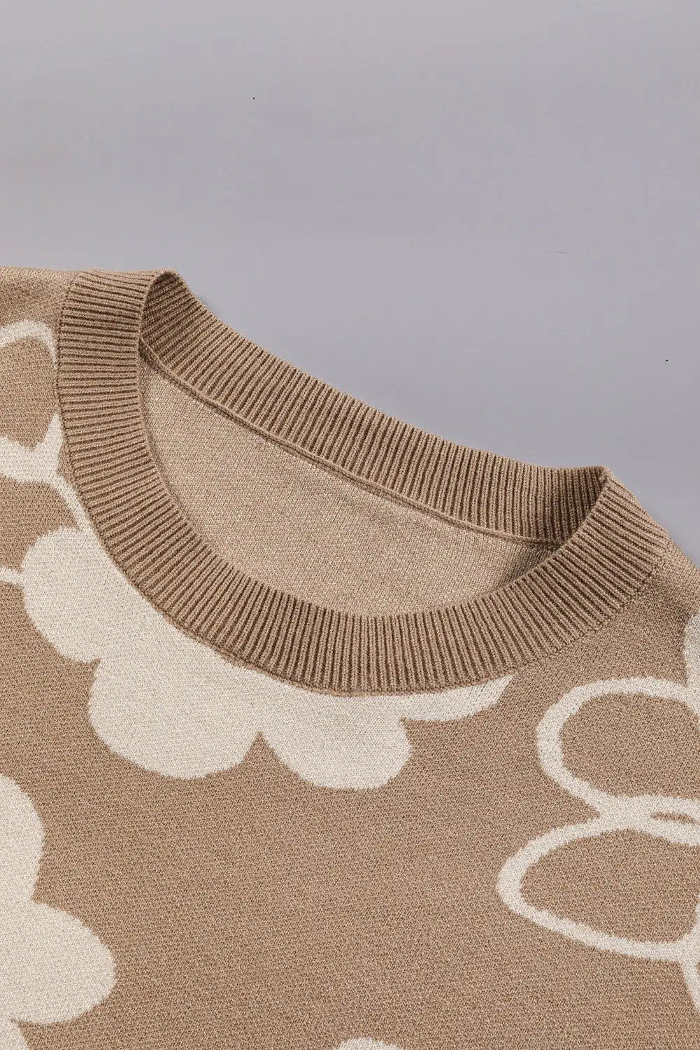Camel floral drop shoulder ribbed trim sweater - sweaters & cardigans