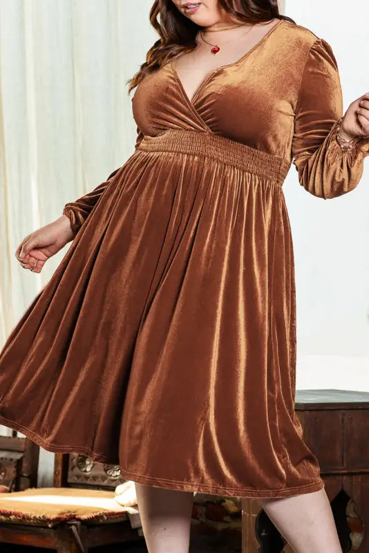 Camel surplice v neck balloon sleeve velvet dress - plus size