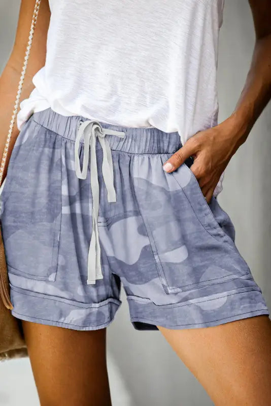 Camouflage print drawstring casual elastic waist pocketed shorts - gray / s / 95% polyester + 5% spandex