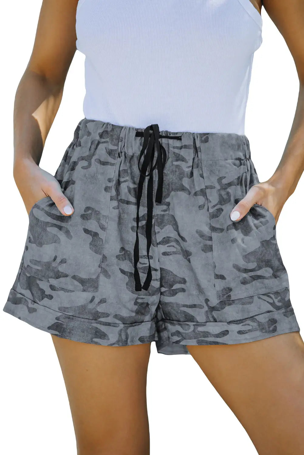 Camouflage print drawstring casual elastic waist pocketed shorts