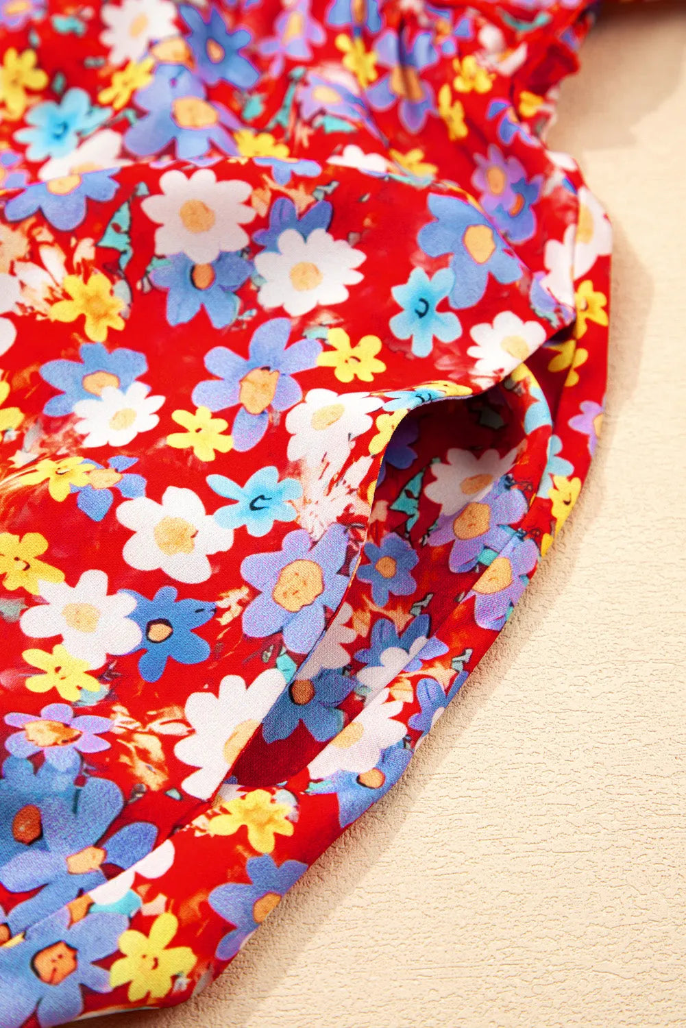 Dainty Red Floral Curvy Dress - Fashionfitz