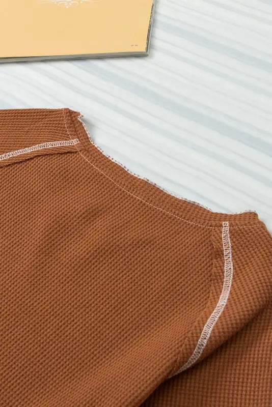 Chestnut contrast seam frilly edge waffle knit t - shirt