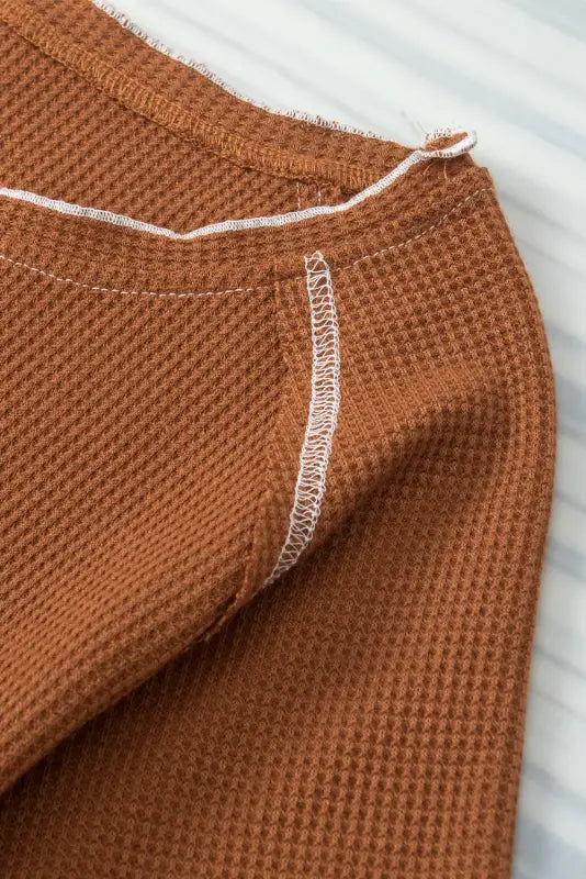 Chestnut contrast seam frilly edge waffle knit t - shirt