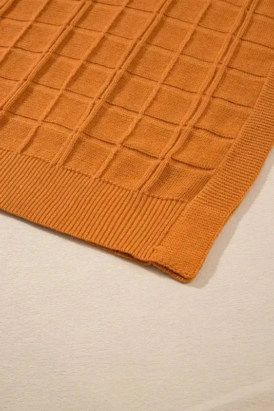 Chestnut Grid Textured Short Sleeve Sweater - Fashionfitz