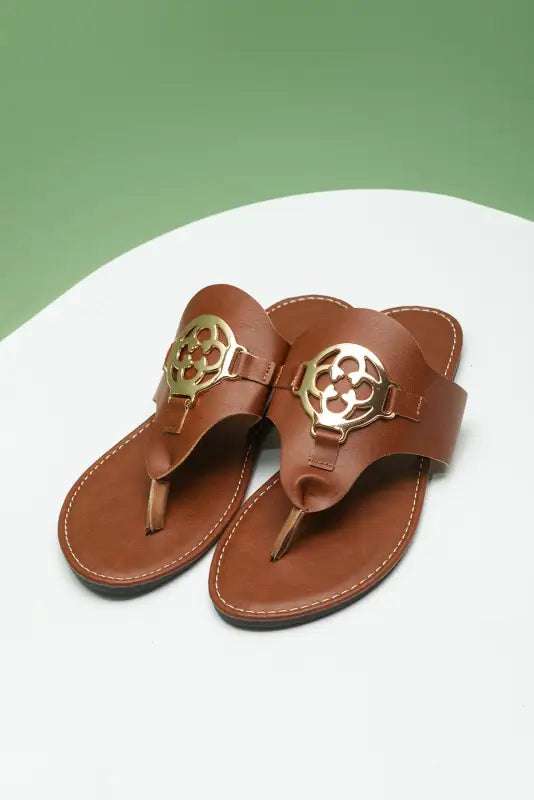 Chestnut metal décor leather thong slippers - shoes & bags/slippers