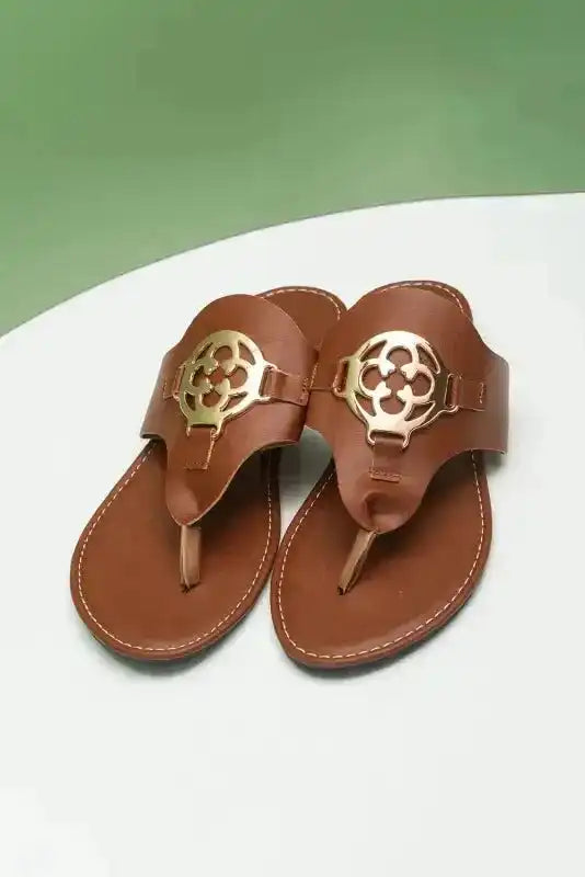 Chestnut Metal Décor Leather Thong Slippers - Fashionfitz