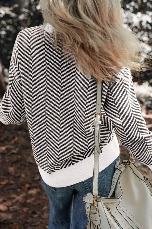 Chevron crew contrast sweater