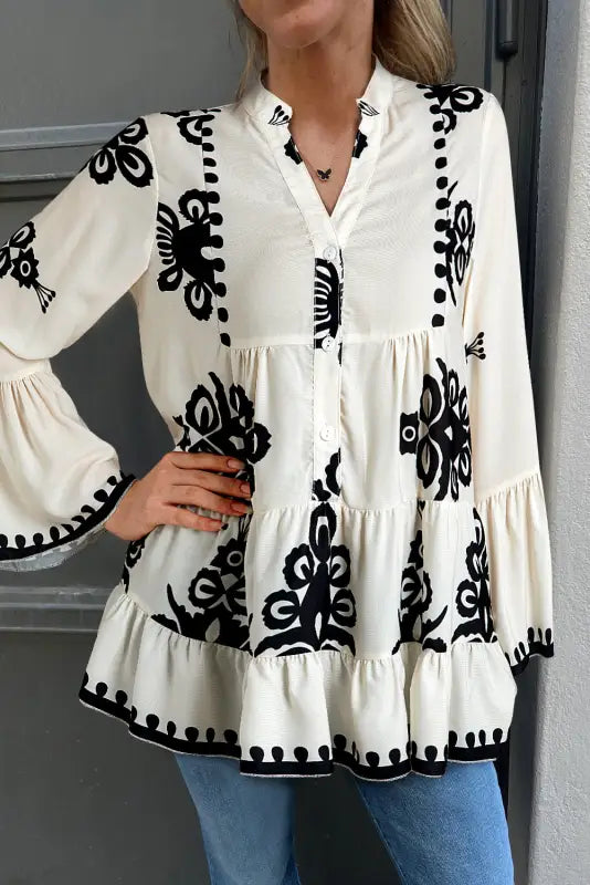 Chic abstract bell-sleeve babydoll blouse