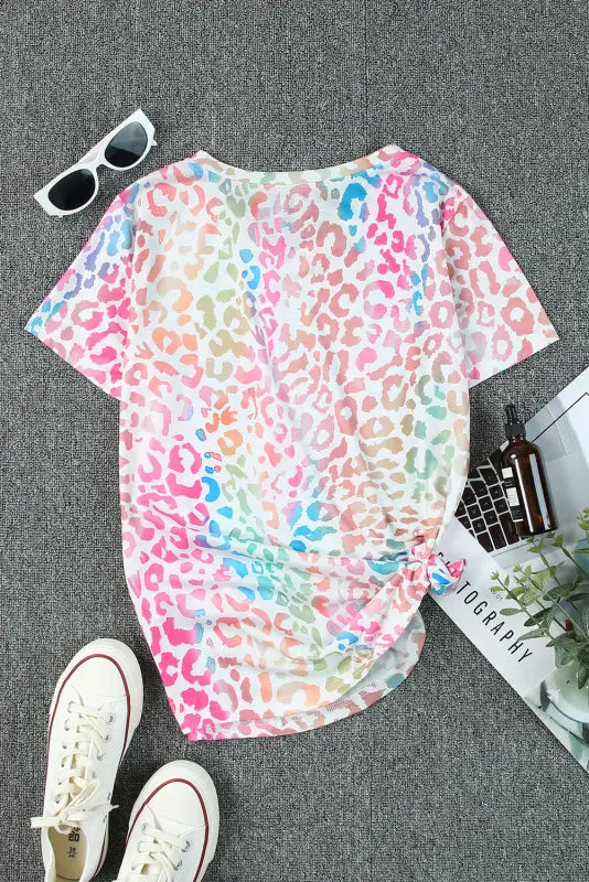 Colorful leopard v neck short sleeve top - t-shirts