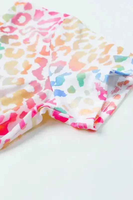Colorful Leopard V Neck Short Sleeve Top - Fashionfitz