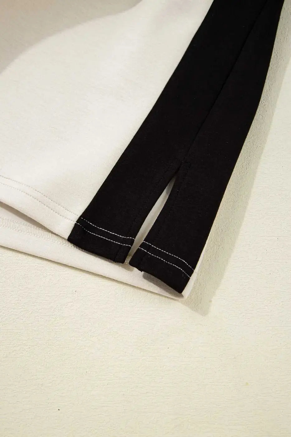 Contrast zipped t-shirt short set - modern casual wear