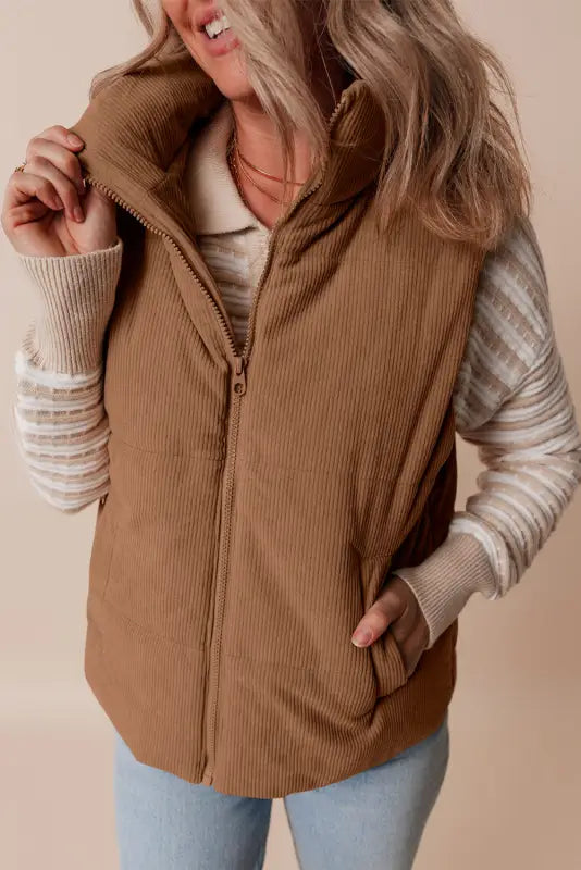 Corduroy stand neck puffer vest | fashionfitz