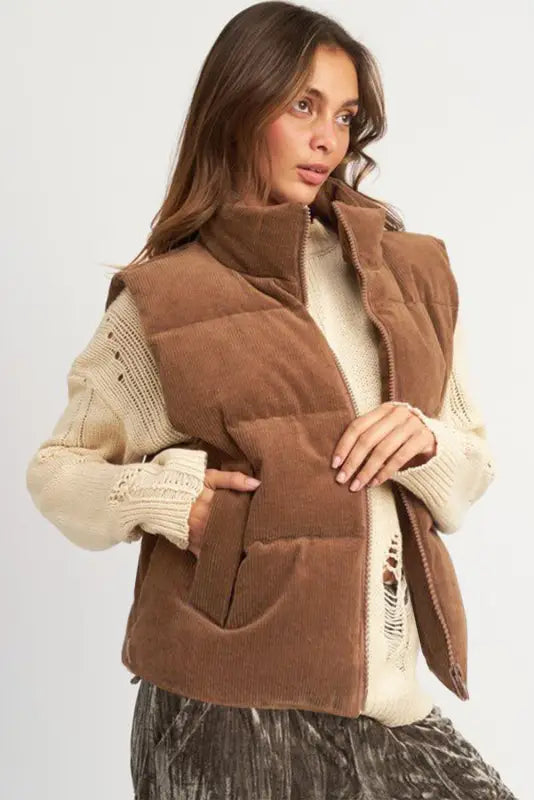 Corduroy stand neck puffer vest | fashionfitz