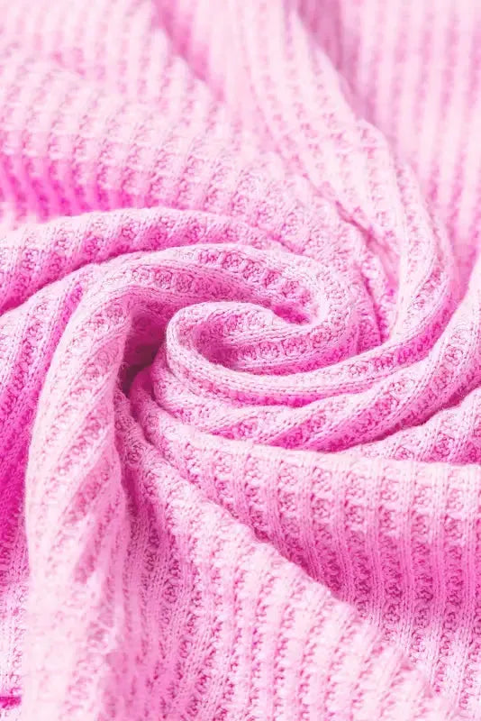 Bonbon Waffle Knit Exposed Seam High Low Top - Fashionfitz