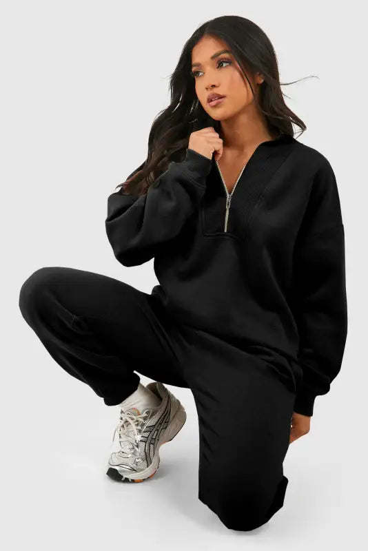 Cozy comfort tracksuit - ultimate relaxation wear