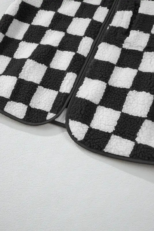 Cozycheck sherpa vest | black checkered warmth & style