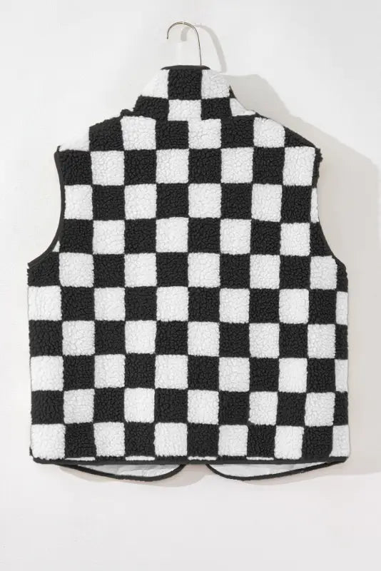 Cozycheck sherpa vest | black checkered warmth & style