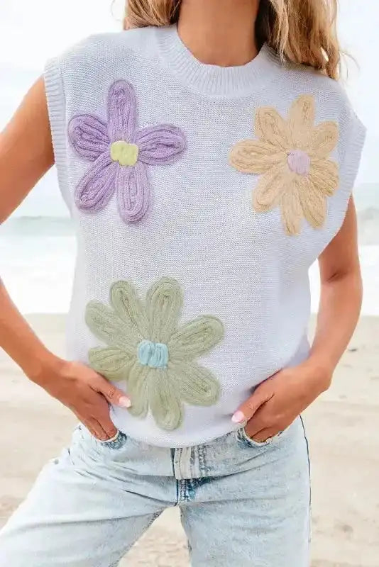 Crochet flower short sleeve knit top front view — Fashionfitz UK