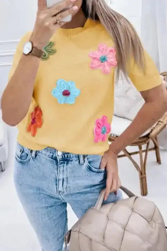 Cute Flower Applique Sweater - Yellow Cream Short Sleeve - Fashionfitz