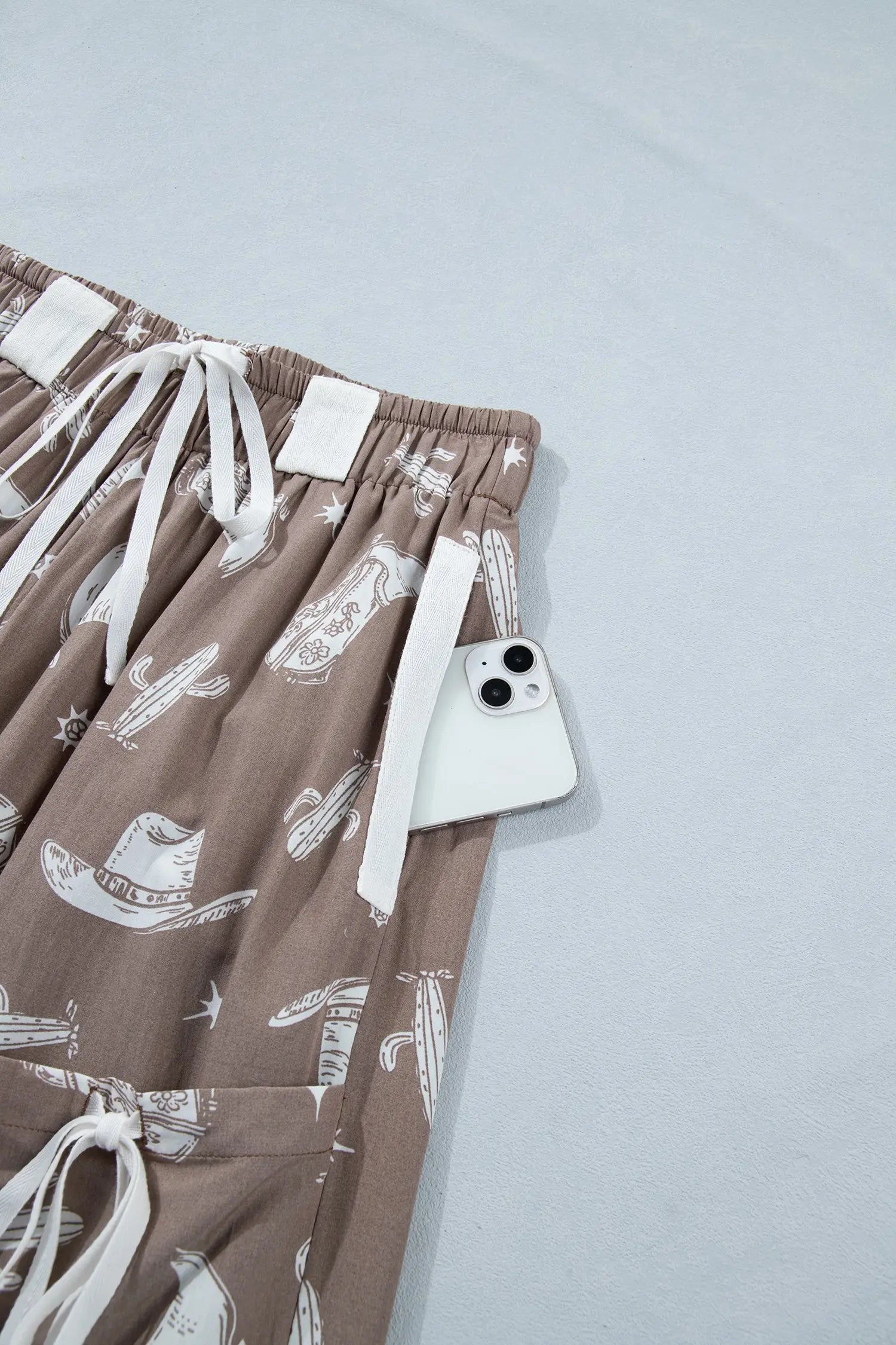 Khaki western cactus cowgirl hat boot printed vintage drawstring jogger pants