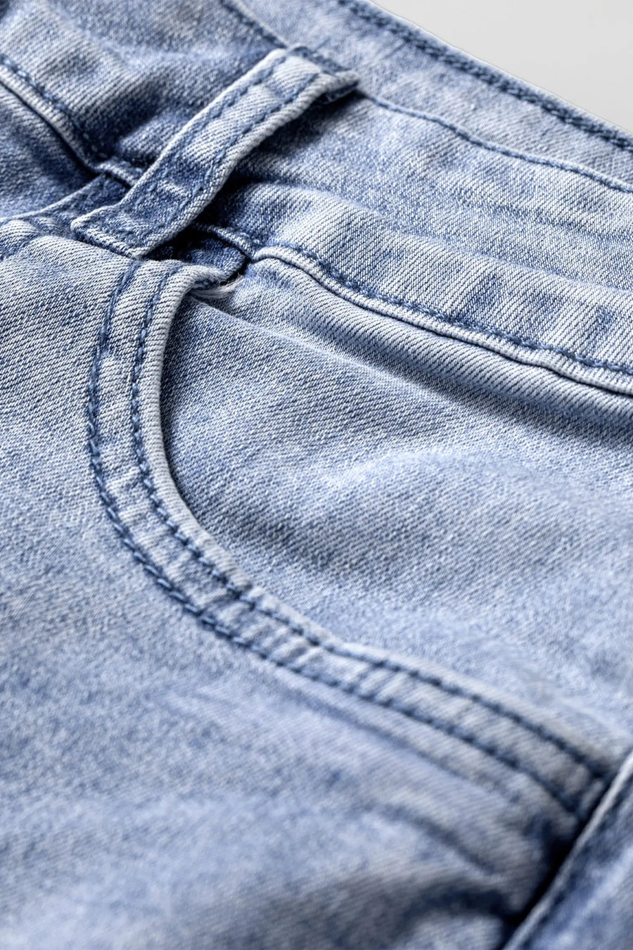 Turn-Up Cuff Wide-Leg Loose Jeans