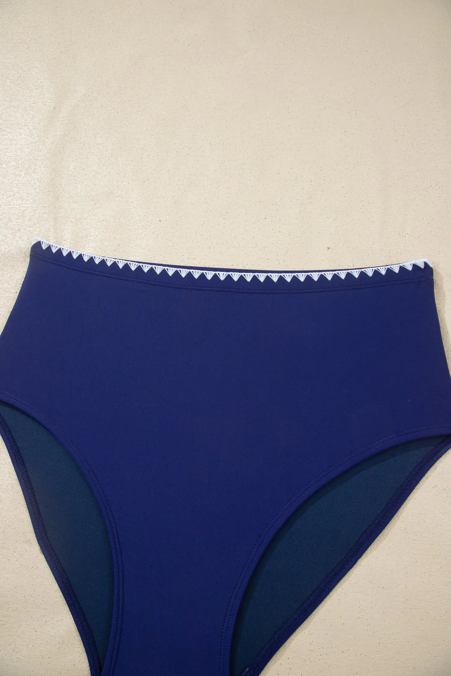 Shell stitch v neck high waist bikini set adjustable straps removable pads classic bikinis