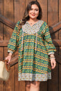 Green Plus Size Mixed Floral Print Striped Trim Loose Mini Dress