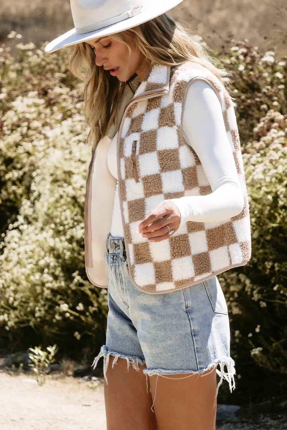 Monochrome mosaic sherpa vest - plaid design