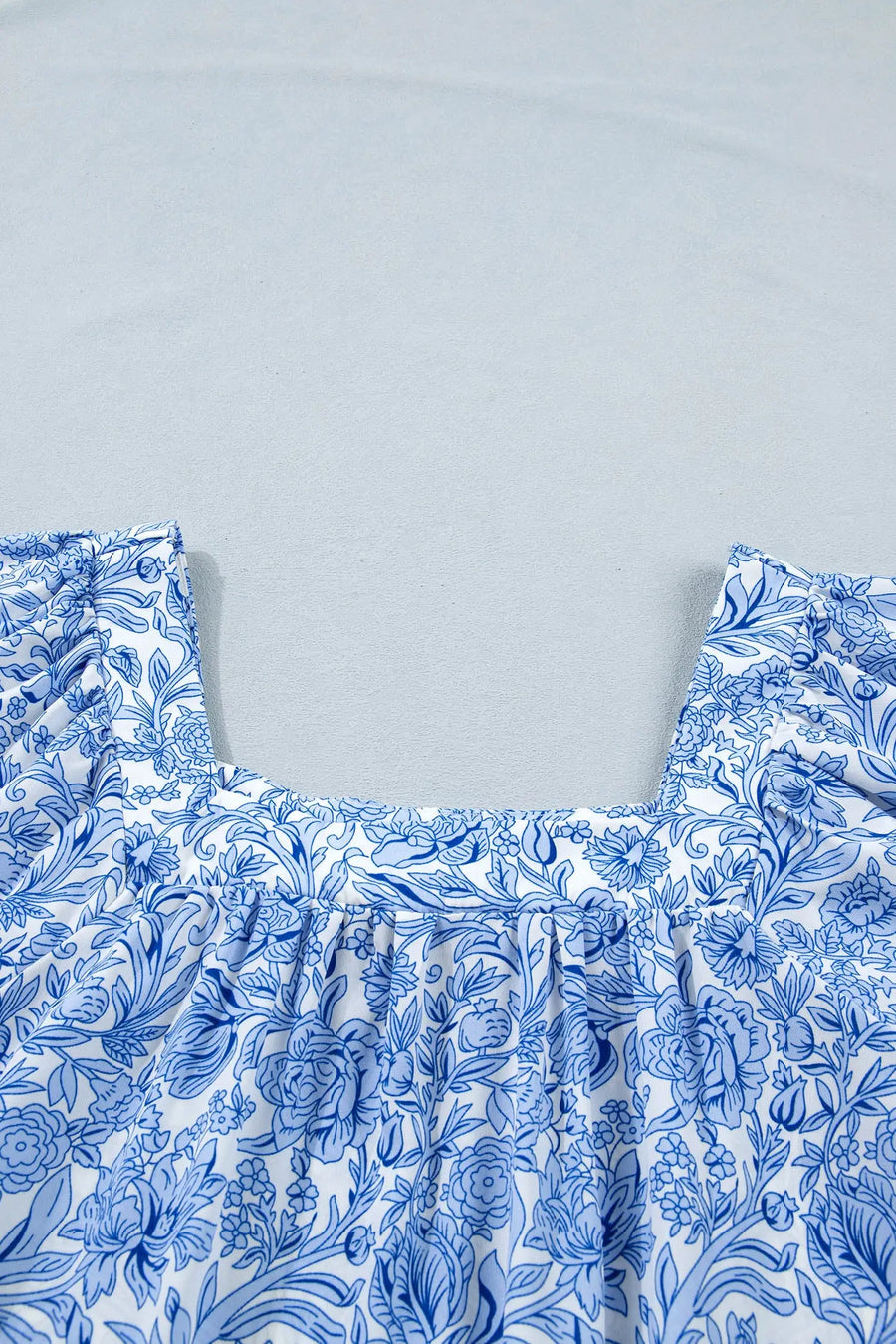 Sky blue square neck puff sleeve floral pleated blouse