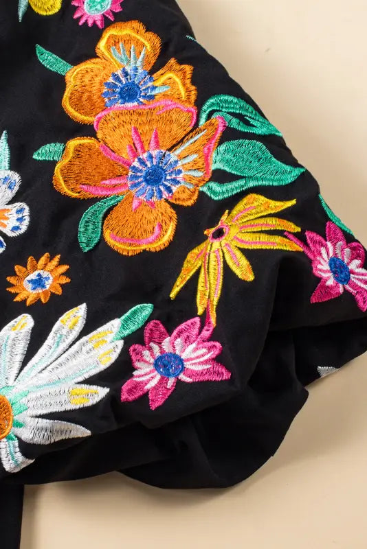 Elegance blouse - floral embroidered | fashionfitz